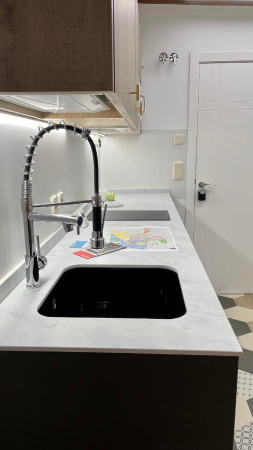 Madrid Villa Suites Serenidad Εξωτερικό φωτογραφία